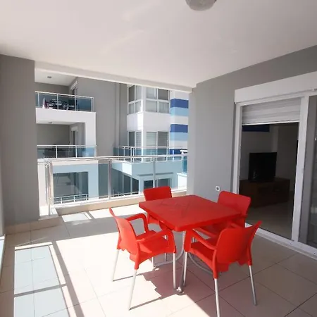 Crystal River C9 Apartment